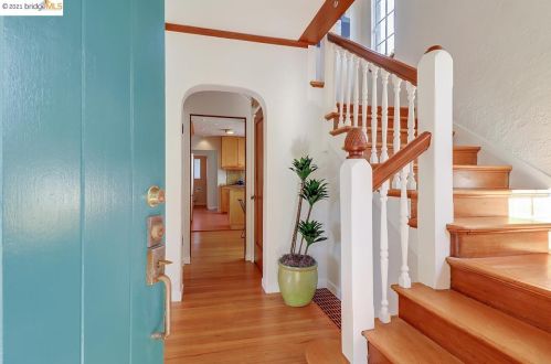 1586 Le Roy Ave, Berkeley, CA 94708-1942