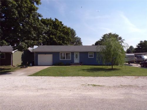 104 Bridge St, East Hardin, IL