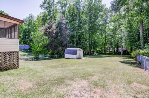 226 Ashland Dr, Stockbridge GA  30281-1768 exterior