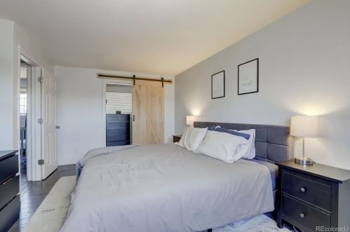 1246 Croke Dr, Denver CO  80260-5427 exterior