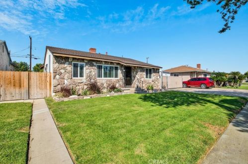 437 Porter Ave, Fullerton, CA 92832-2909