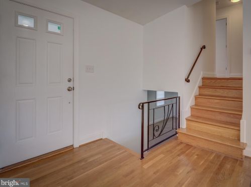 13309 Foxhall Dr, Silver Spring MD exterior