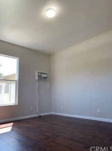 4079 Almond St, Riverside CA  92501-3533 exterior