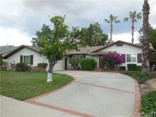 10438 Oklahoma Ave, Chatsworth, CA 91311-2449