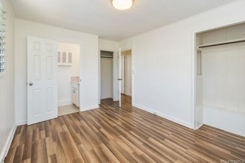 1014 15 Ave, Honolulu HI  96816-3722 exterior