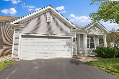 11626 Evergreen Ln, Huntley, IL 60142-6312