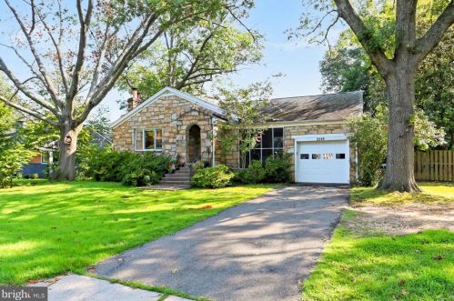 3519 Blair Rd, Falls Church, VA 22041-1916