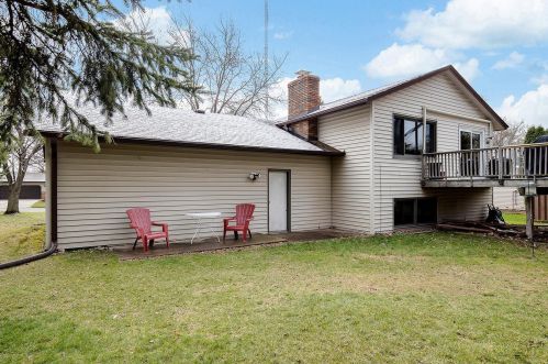 3925 Highland Dr, Saint Paul MN  55126-7015 exterior
