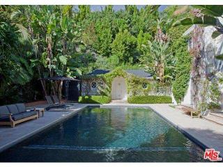 10693 Chalon Rd, Los Angeles CA  90077-3318 exterior