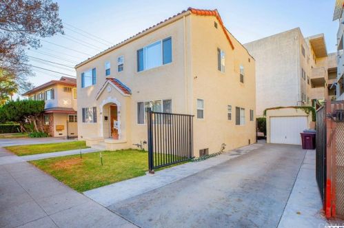 1179 Cherry St, Glendale, CA 91202-2205