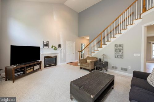 544 Bald Eagle Ct, Lancaster PA  17601-1180 exterior