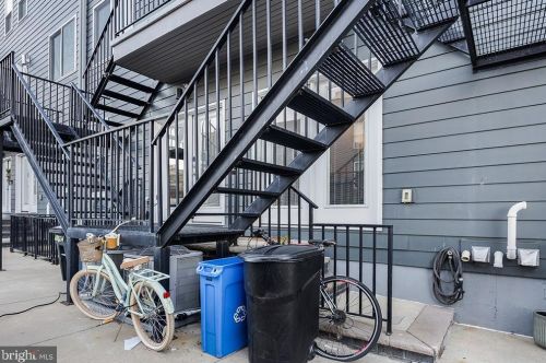 1225 5 St, Philadelphia PA 19122-5234 exterior