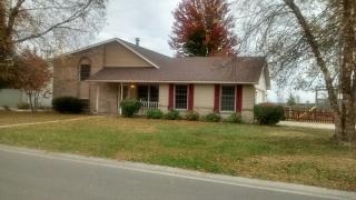100 Sherry Dr, Springfield, IL 62703-5171