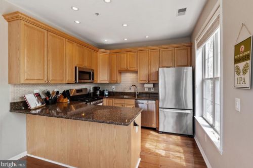 115 Kyle Way, Trenton NJ 08628-2525 exterior