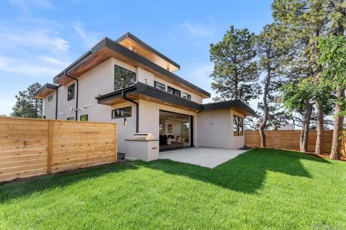 267 Clermont St, Denver CO  80246-1039 exterior