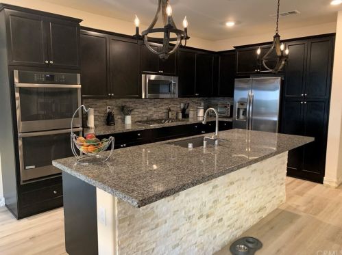8252 Plainview St, Riverside, CA 92508