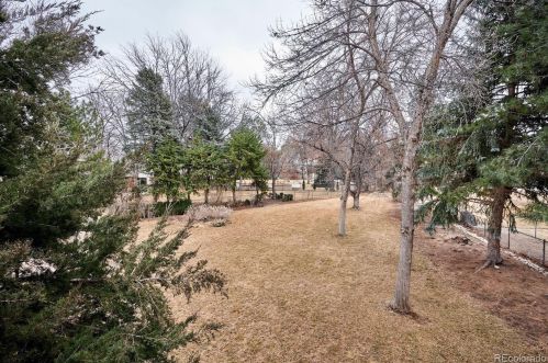 5564 Mansfield Ave, Denver CO  80237-1064 exterior