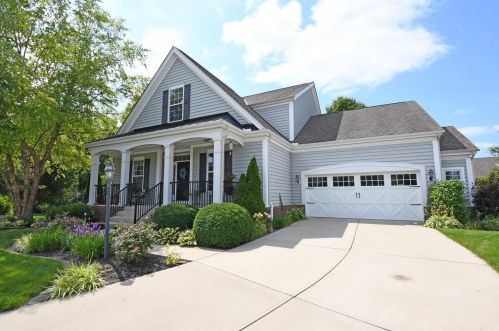 4111 Foxglove Ct, Cincinnati, OH 45245-2000