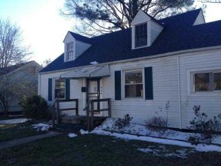 906 Hill Top Dr, Richmond, VA 23225-4416