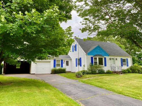 422 Pomeroy Ave, Meriden, CT 06450-4838