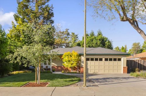 775 Coastland Dr, Palo Alto, CA 94303-3602