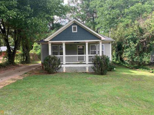 2479 Connally Dr, Atlanta GA  30344-1077 exterior