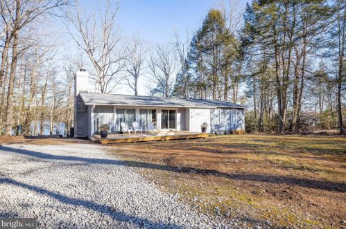 871 Old Mill Rd, Mineral, VA 23117-4619
