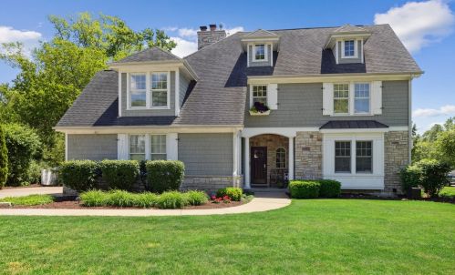 267 Middaugh Rd, Willowbrook IL  60514-1066 exterior