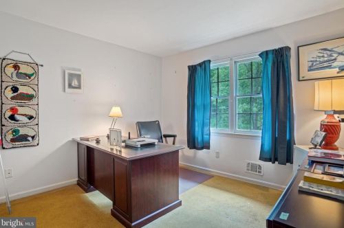 16 Severn Riv Rd, Severna Park MD 21146-4659 exterior