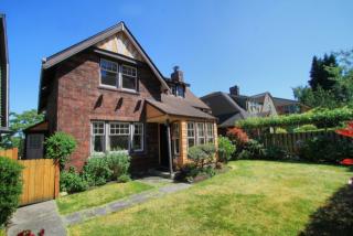 5244 19th Ave, Seattle, WA 98106-1353