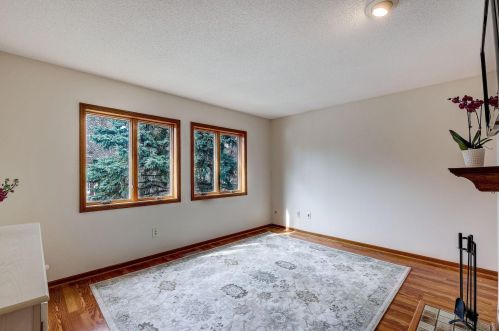 597 Holly Ave, Saint Paul MN  55102-2209 exterior
