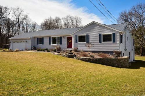 20 Stein Rd, Ellington, CT 06029-3713