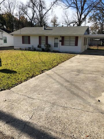 1102 Williams St, Tallulah LA  71282-5137 exterior