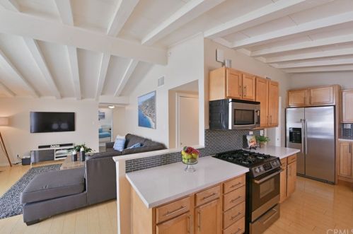 926 Agate St, Anaheim CA  92804-4421 exterior
