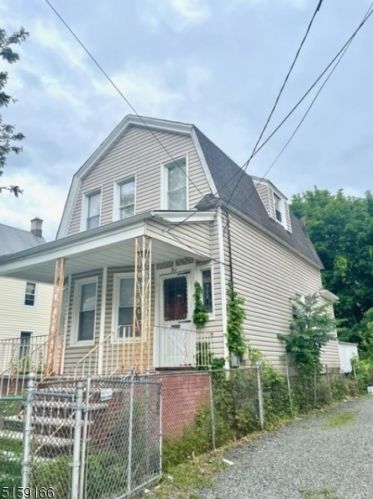 53 41st St, Irvington NJ  07111-1227 exterior