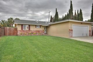 858 Berryessa St, Milpitas, CA 95035-4307