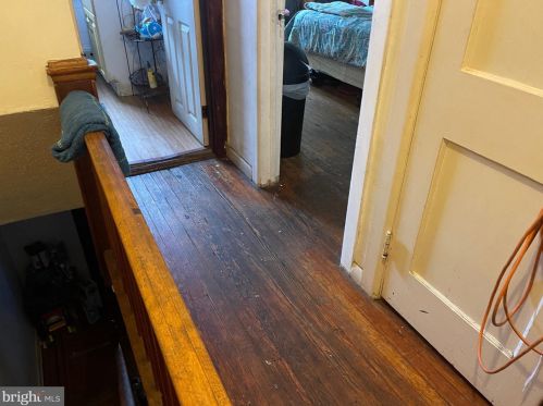 4619 Woodland Ave, Camden NJ  08110-6429 exterior