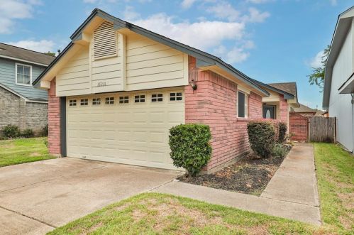 18218 Beaverdell Dr, Tomball, TX 77377-7935