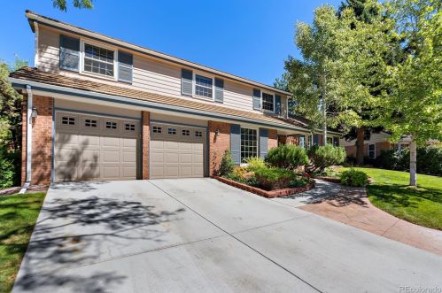 7152 Olive Way, Englewood, CO 80112-1621