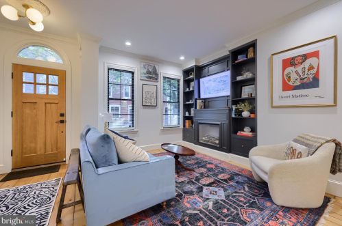 330 Mary St, Lancaster PA  17603-3328 exterior