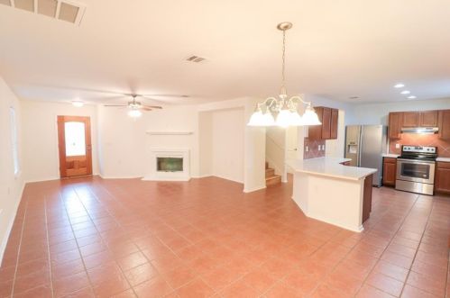 6821 Derby Downs Dr, Austin TX  78747-3955 exterior