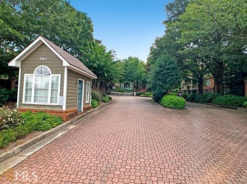 715 Mcgill Park Ave, Atlanta GA  30312-1274 exterior