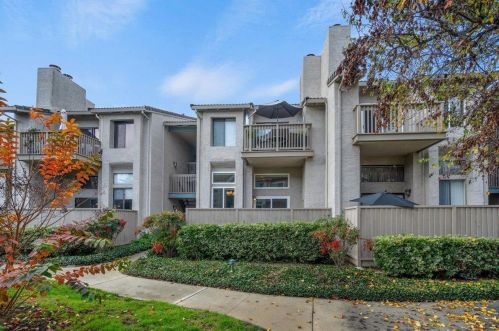 2292 Sun Glory Ln, San Jose, CA 95124-1465