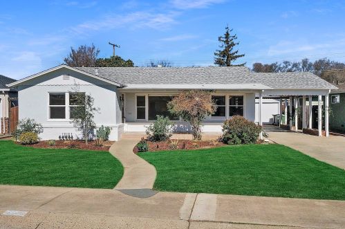 521 Windsor Dr, Lodi, CA 95240-5227