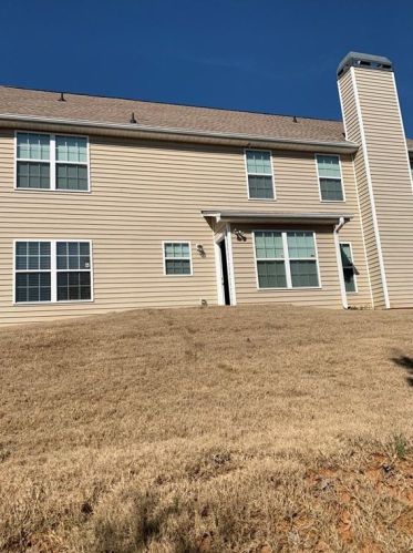 1835 River Shoals Dr, Conyers GA  30012-6631 exterior