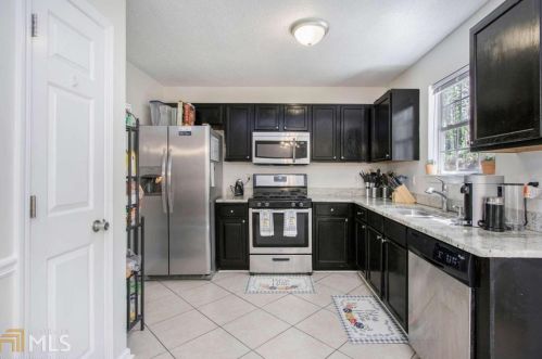 466 Gresham Dr, Stockbridge GA  30281-7716 exterior