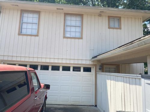 4106 Plumtree Ln, Taylor Lake Village, TX 77586-4008