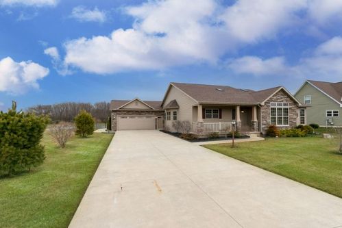 24865 Walton Dr, Elkhart IN  46517-8202 exterior