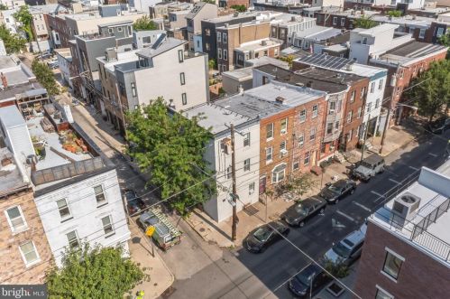 1150 12th St, Philadelphia PA  19147-4538 exterior