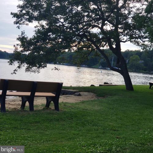 583 Jumpers Hole Rd, Severna Park MD  21146-2637 exterior